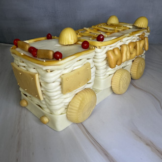 Hasičské auto - syrová torta 2kg Hasičské auto - syrová torta 2kg