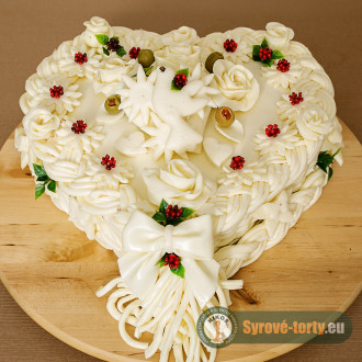 Syrová torta veľké srdce svadobné